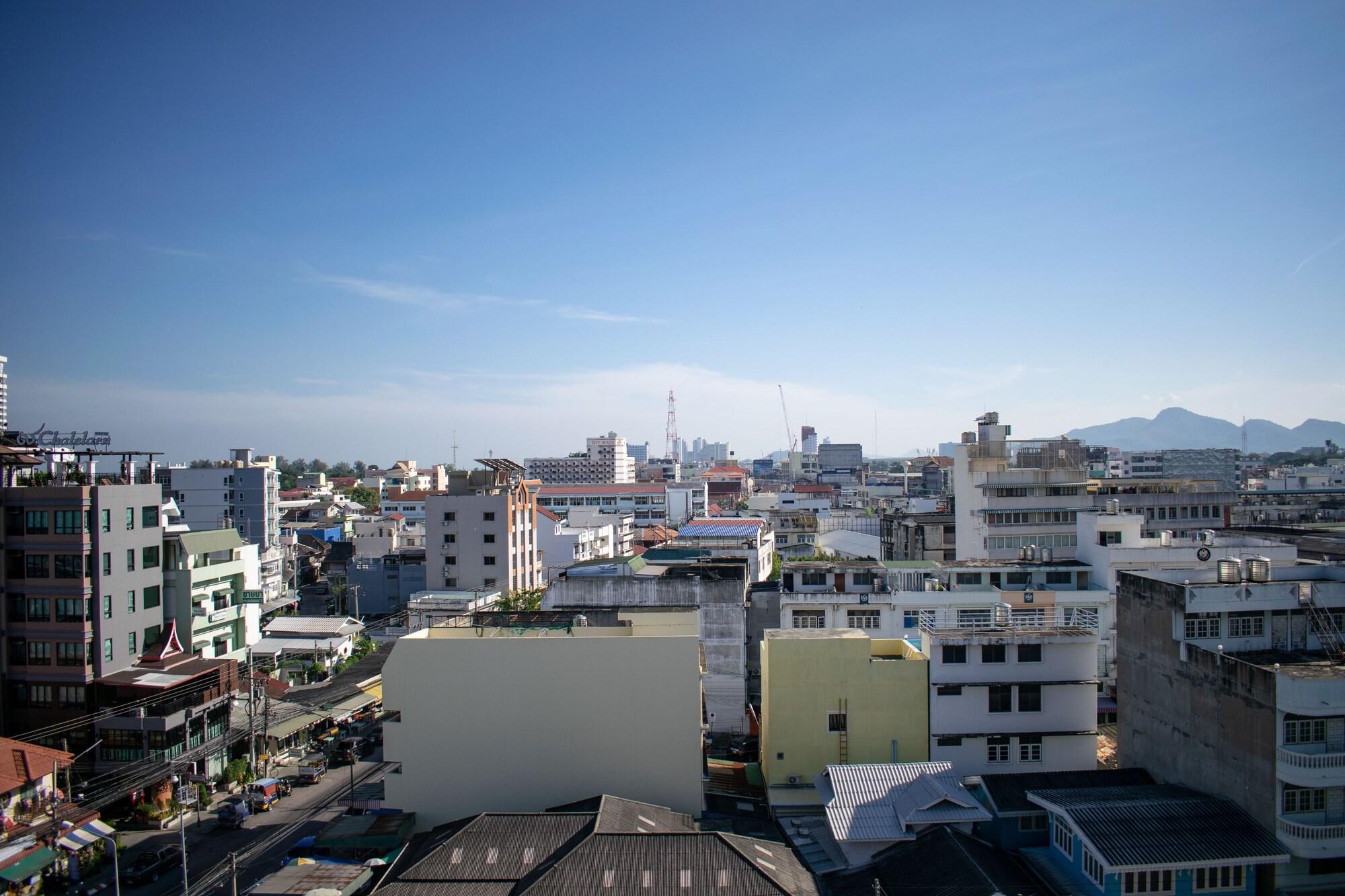 Hisea Huahin Hotel Exterior photo