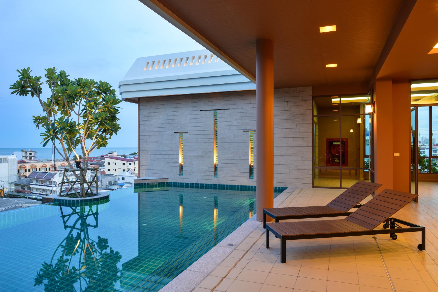 Hisea Huahin Hotel Exterior photo