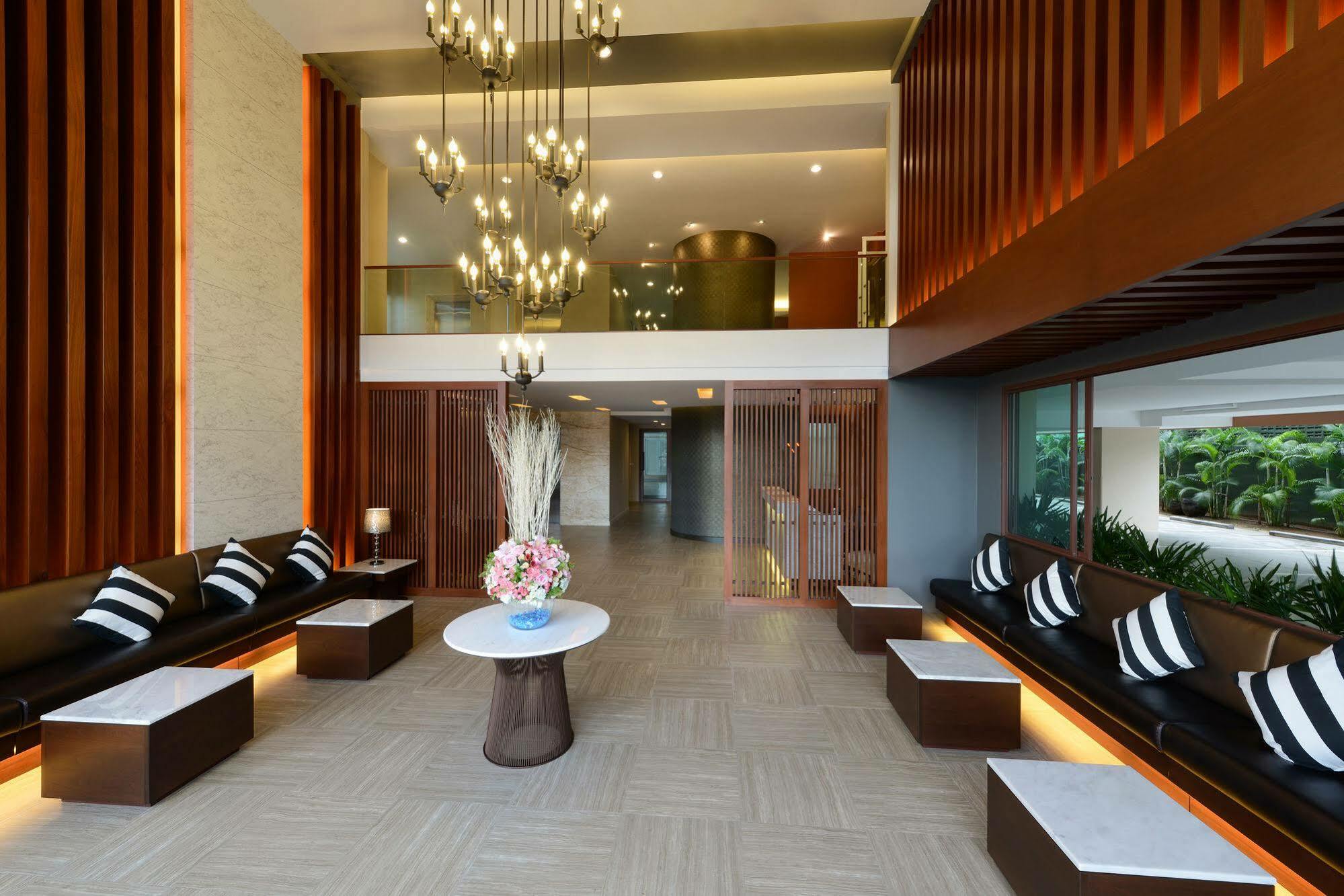 Hisea Huahin Hotel Exterior photo